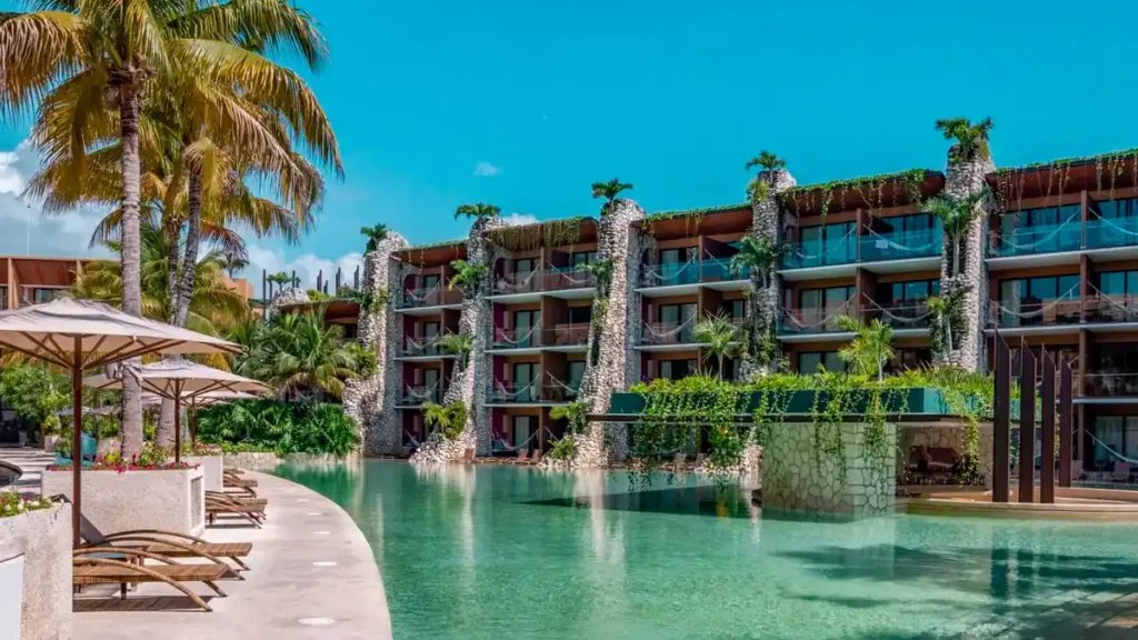 precios de resorts de lujo en Mayakoba 2026